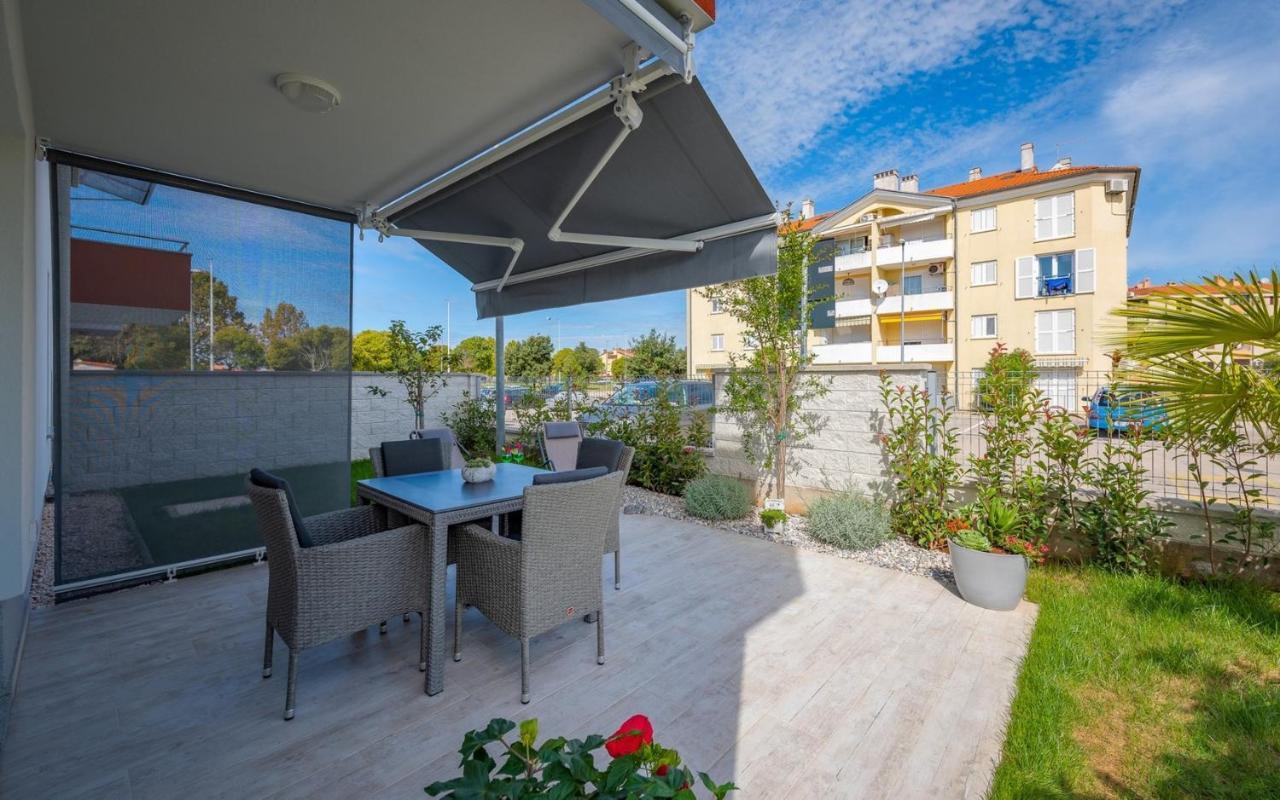 Sofia House With Apartment Umag Exterior photo